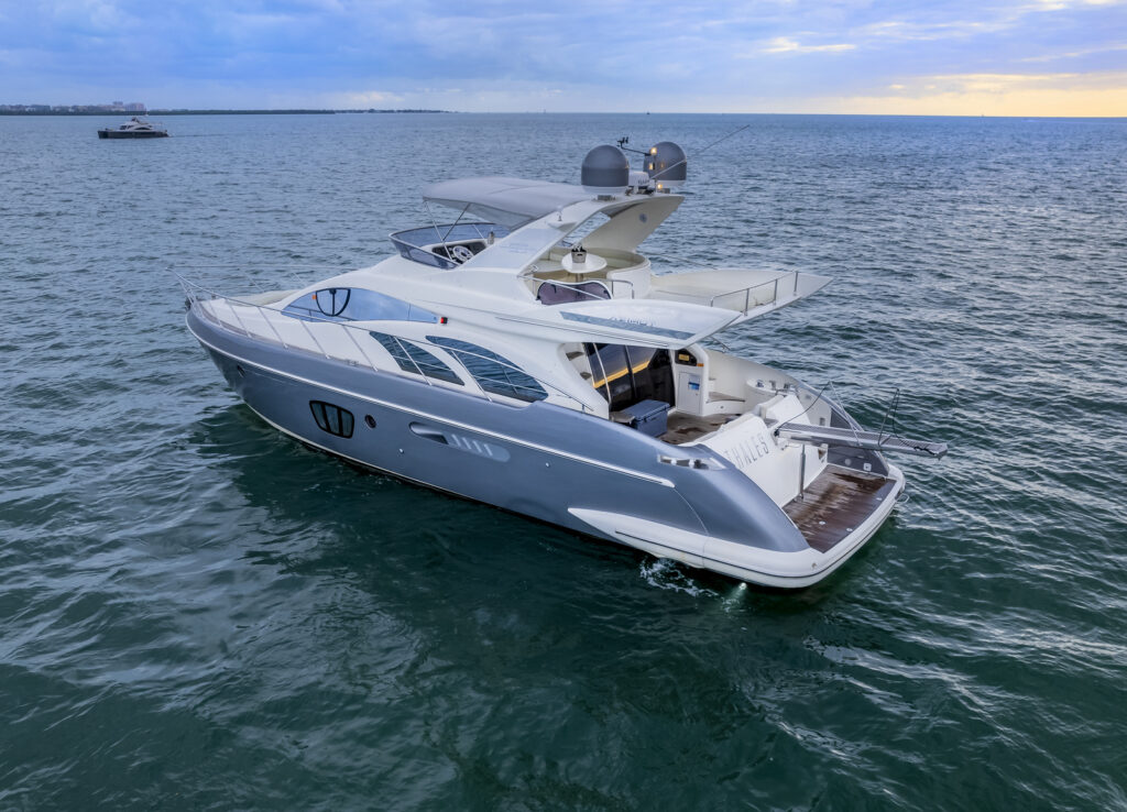 57’ Azimut
