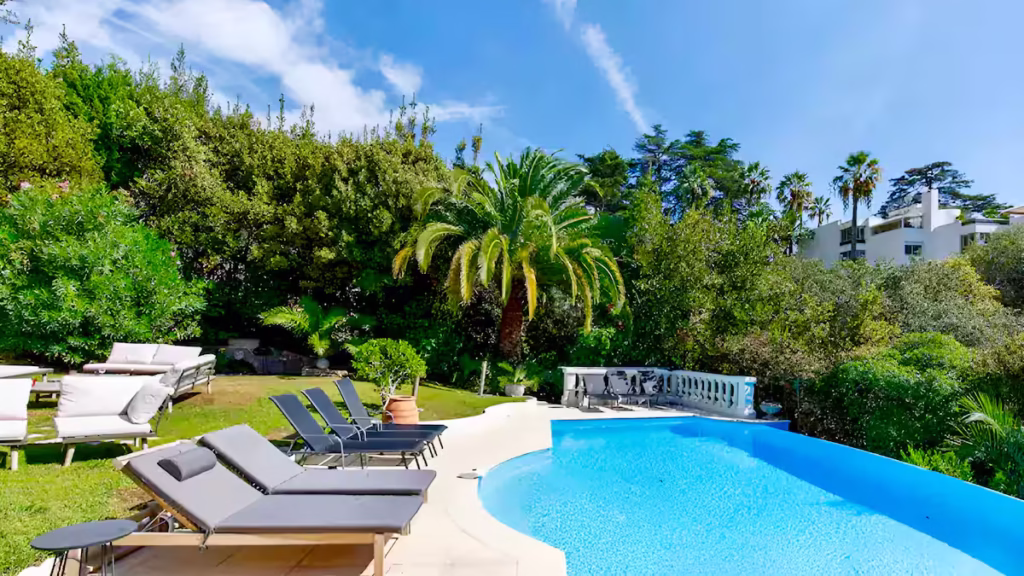 The Belvee Villa