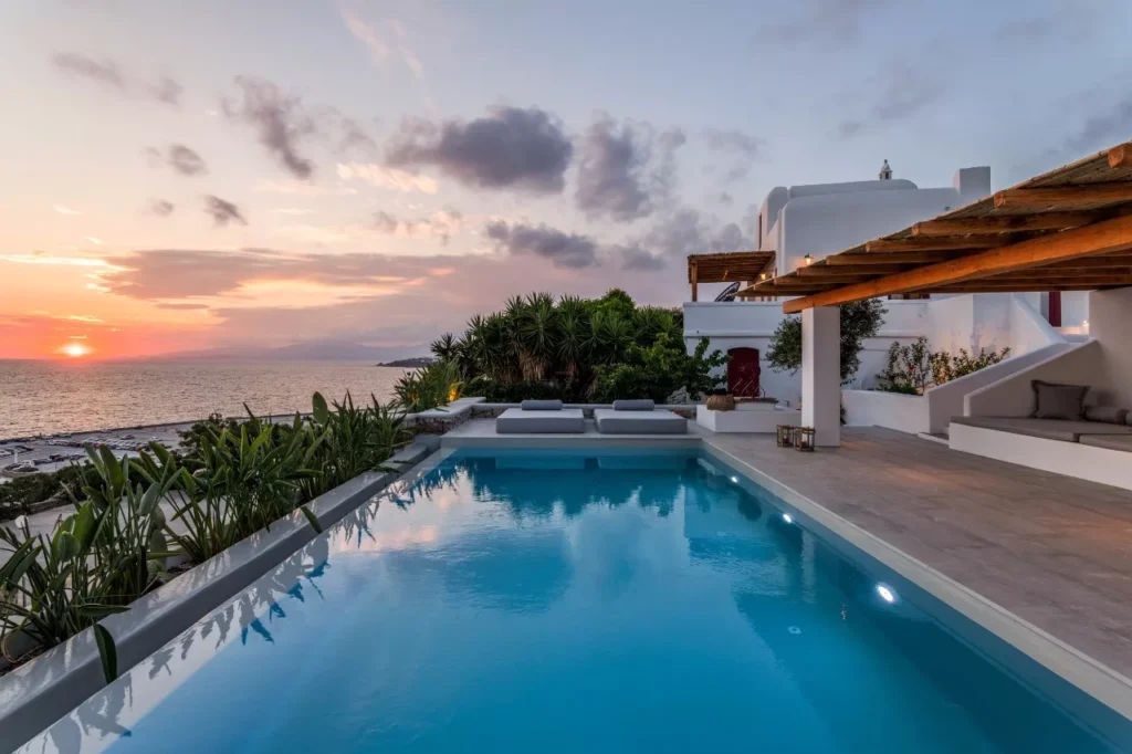 Typical Cost for a Week-Long Luxury Villa Rental in Mykonos