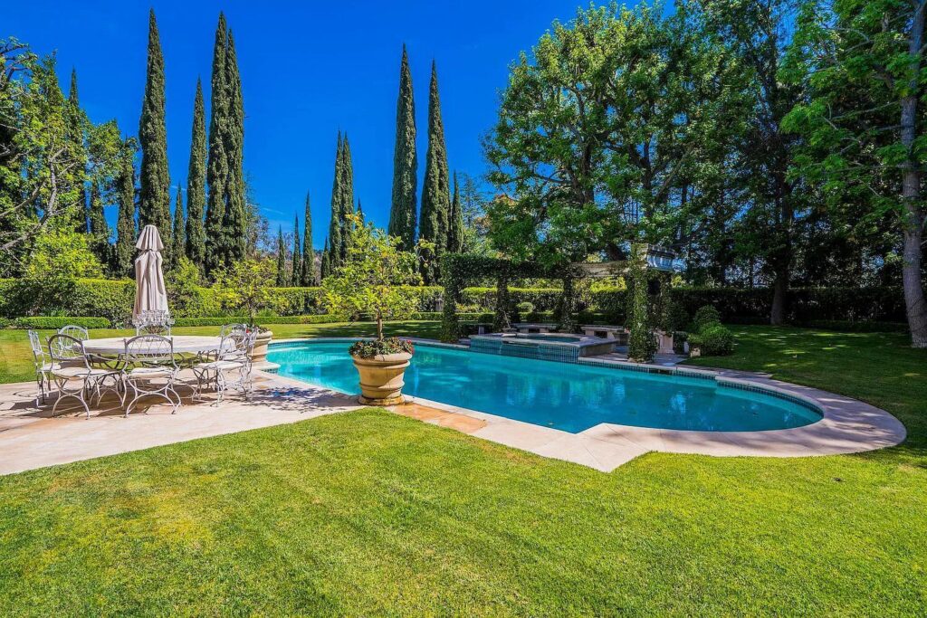 The Wendover Mansion