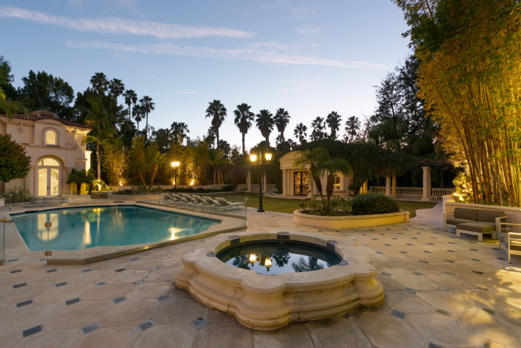 The Martinique Villa