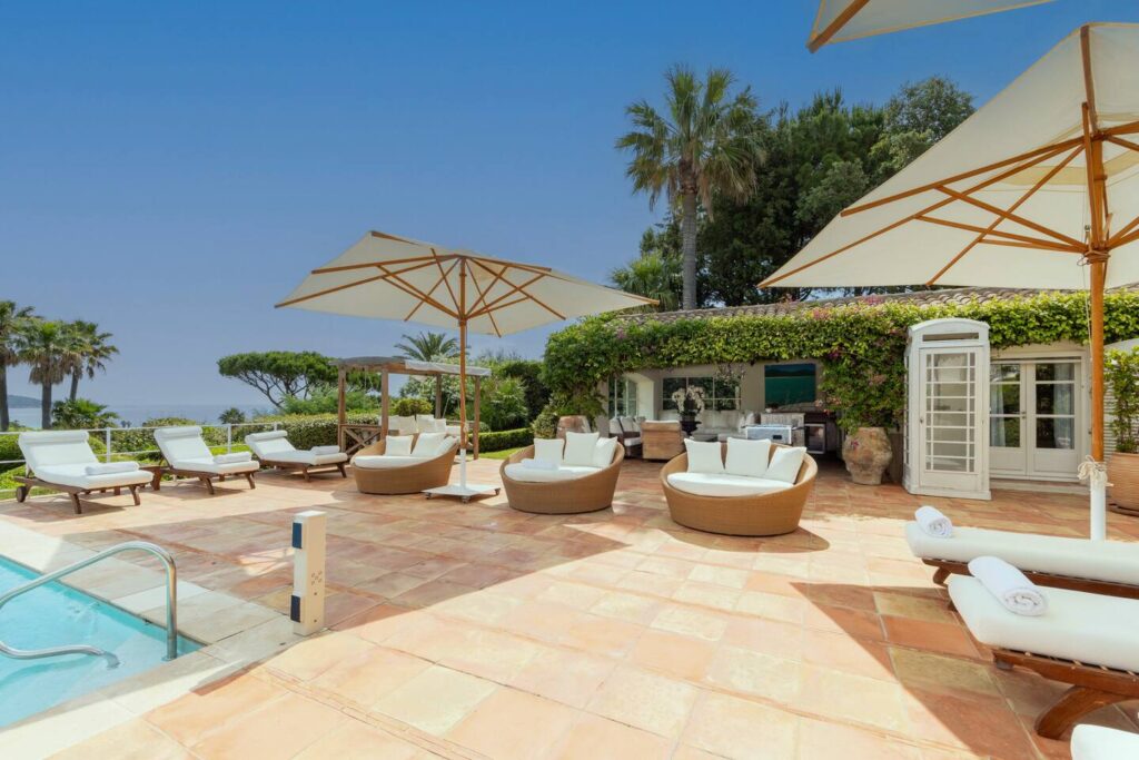 The Ava Villa