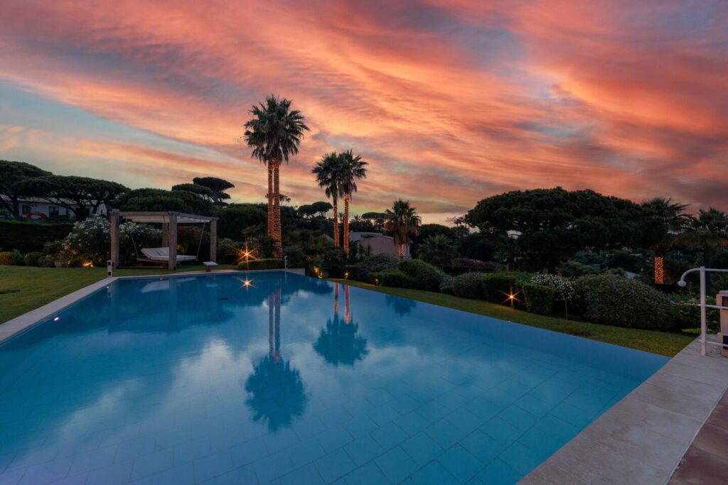 The Ava Villa