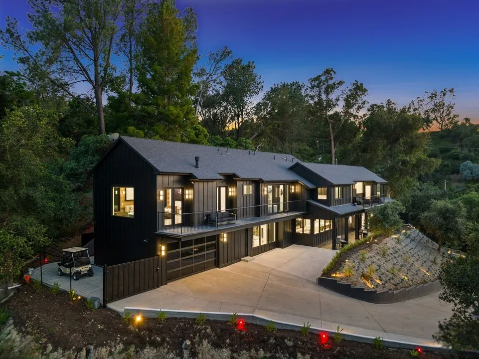 The Colewater Villa