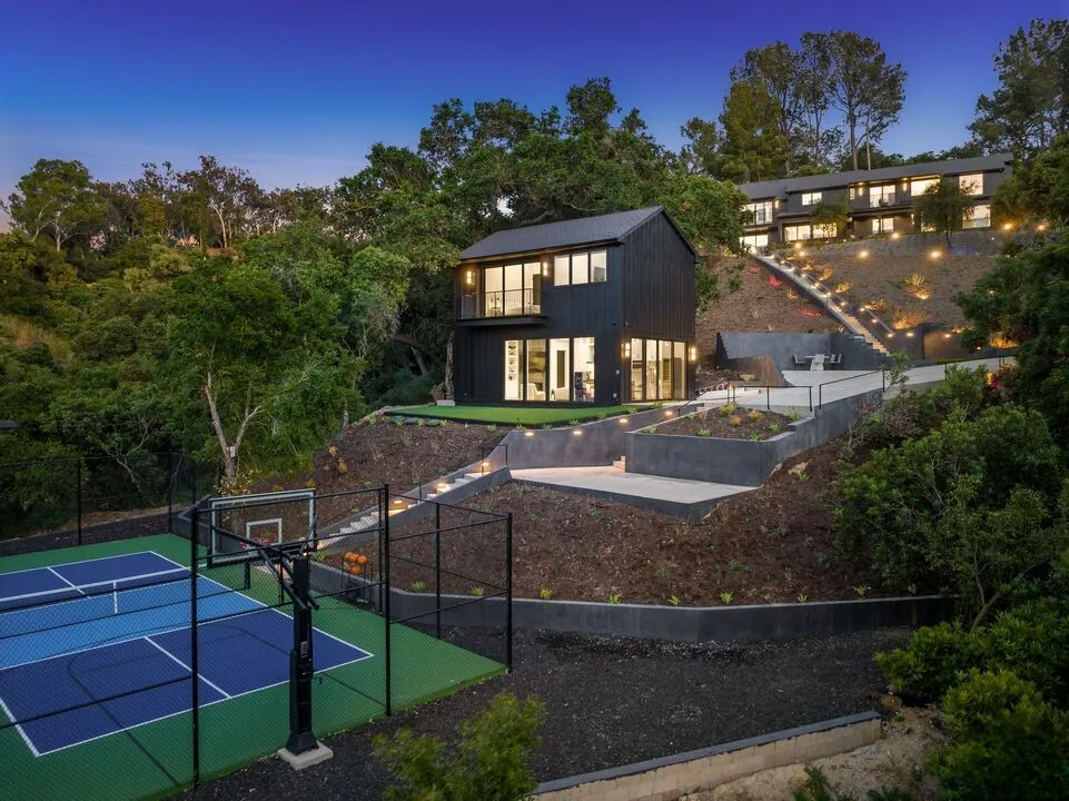 The Colewater Villa