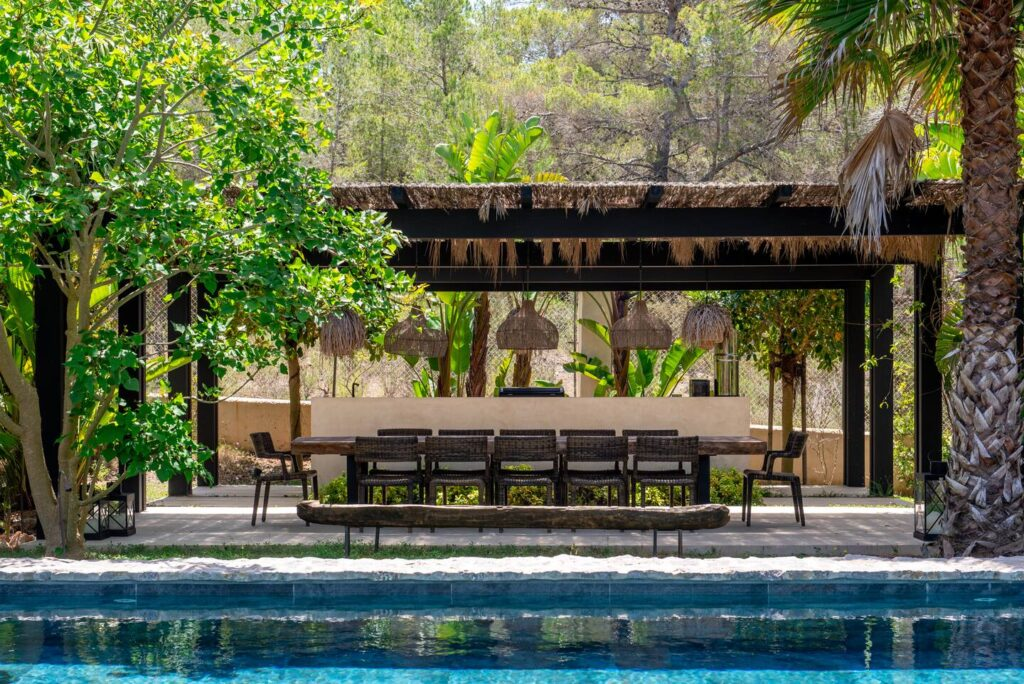 Where to find the best luxury Ibiza villa rentals for a summer vacation?