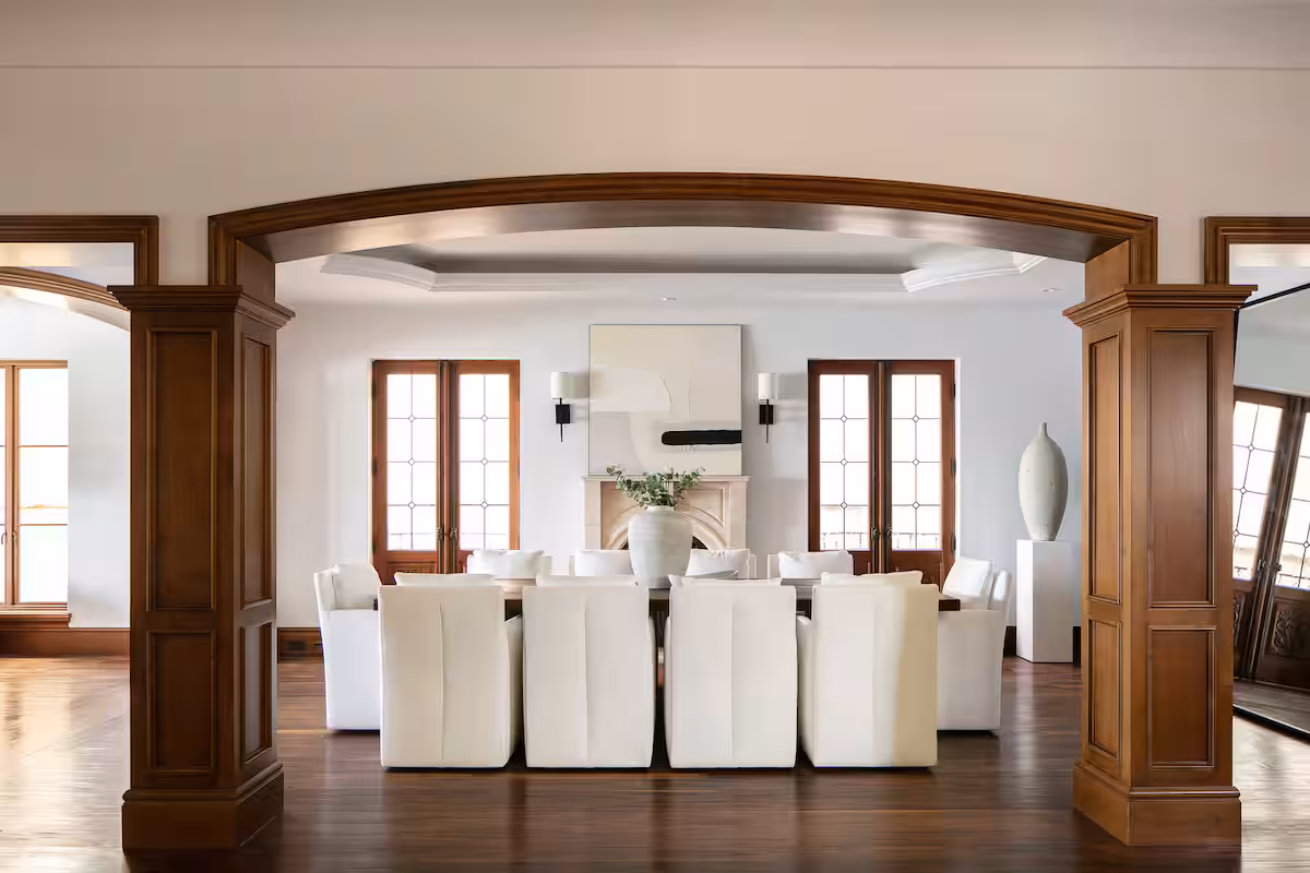 The Shorecliff Villa