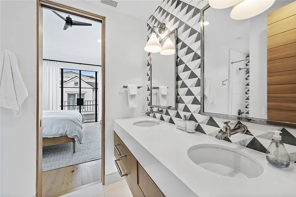 The Oceanfront Villa