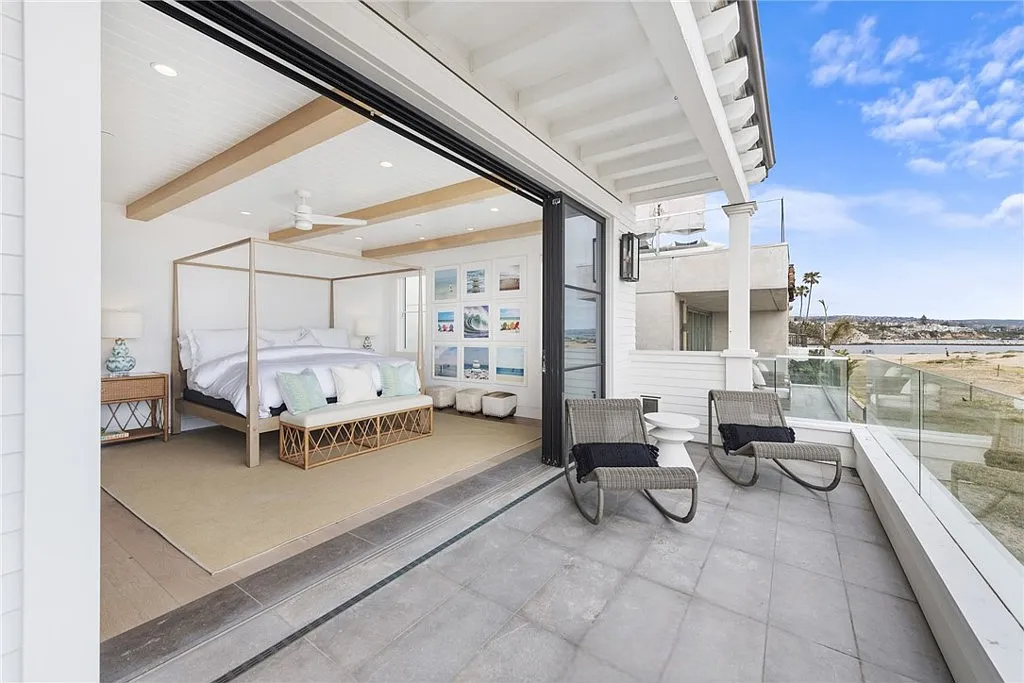 The Oceanfront Villa