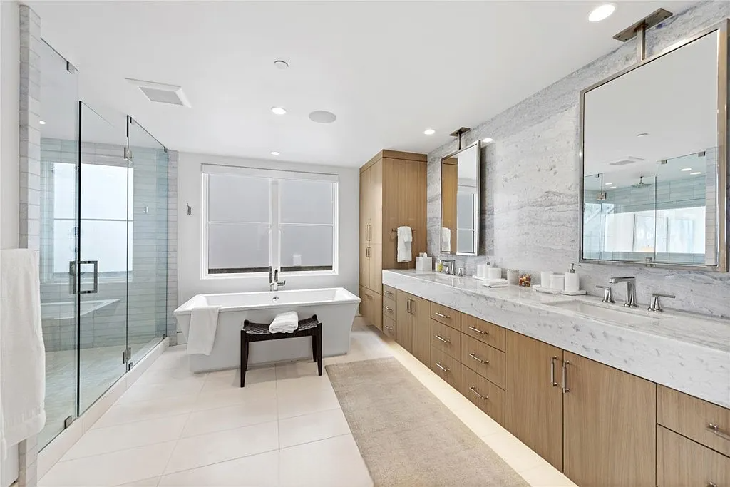 The Oceanfront Villa