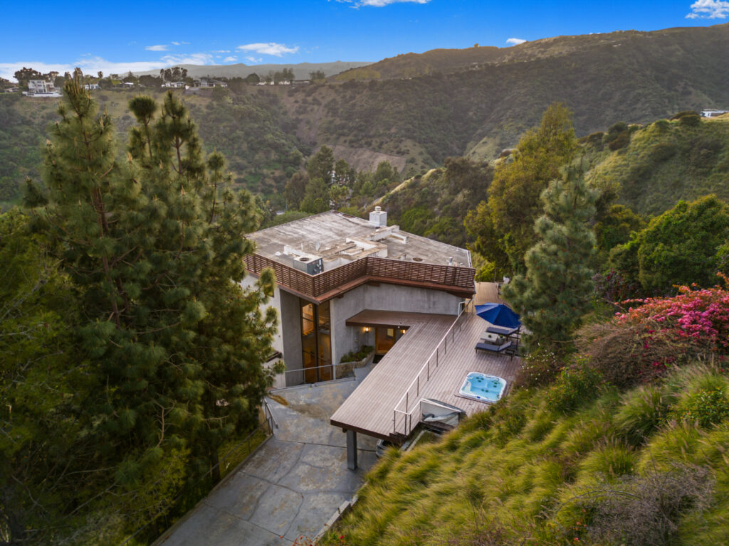 The Summitridge Villa