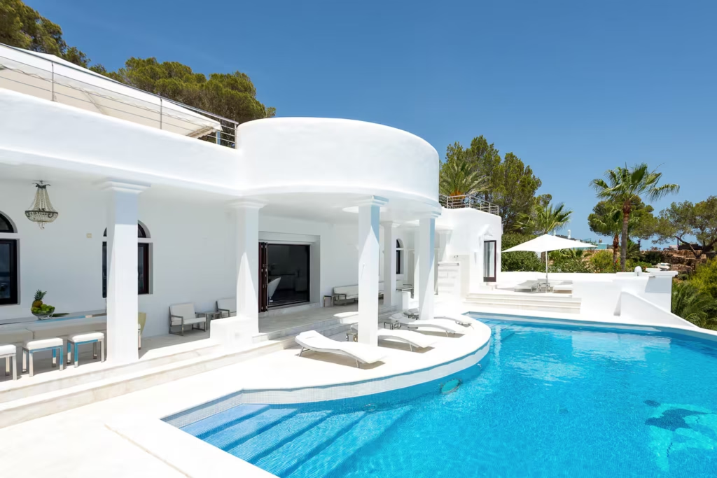 Luxury villas to rent in Ibiza, Spain, with a games room