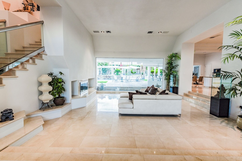 The Graffiti Mansion