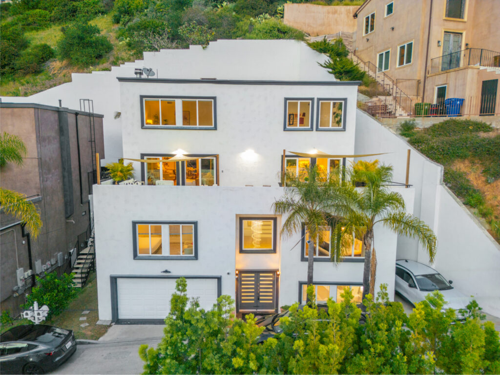 The Laurelridge Villa