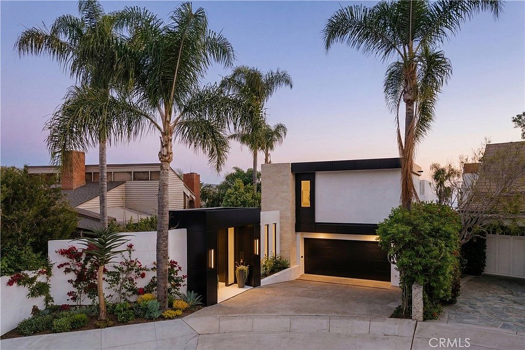 The Hazel Villa