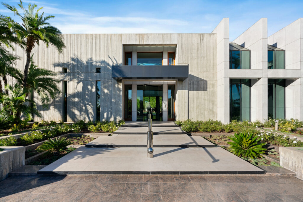 The Mountain Estate
