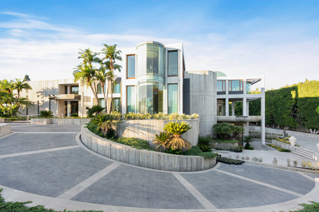 The Mountain Estate