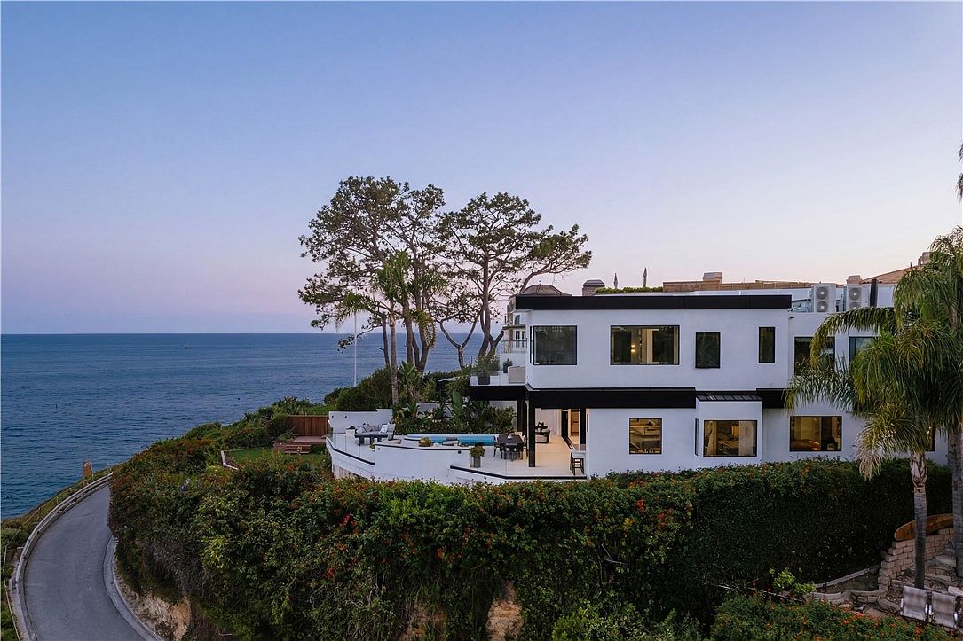 The Hazel Villa