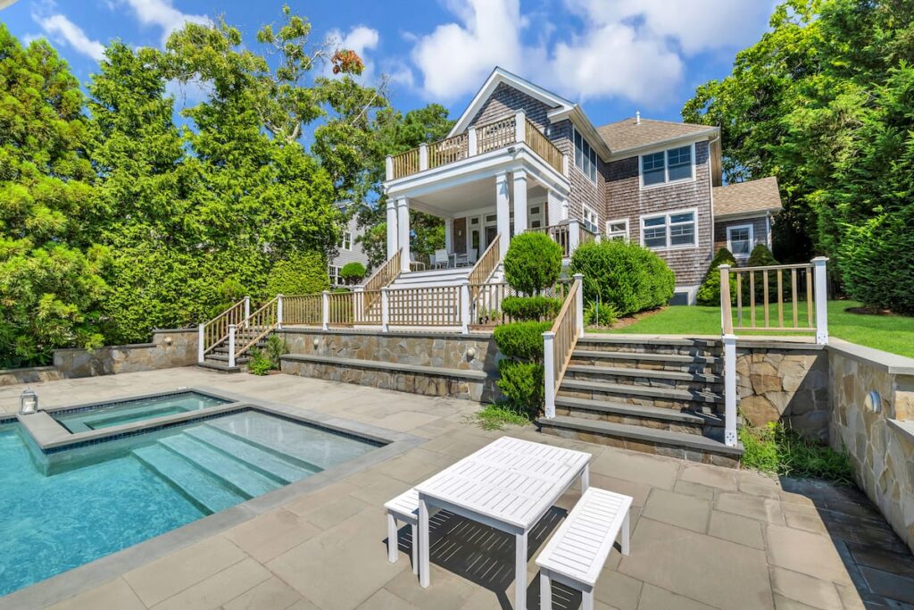 The Corwin Villa