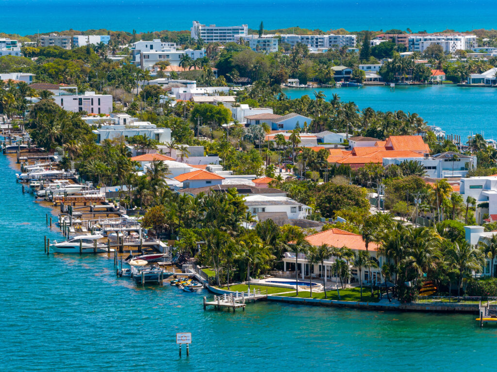 Can You Recommend Some Luxury Nightly Rentals In Miami?