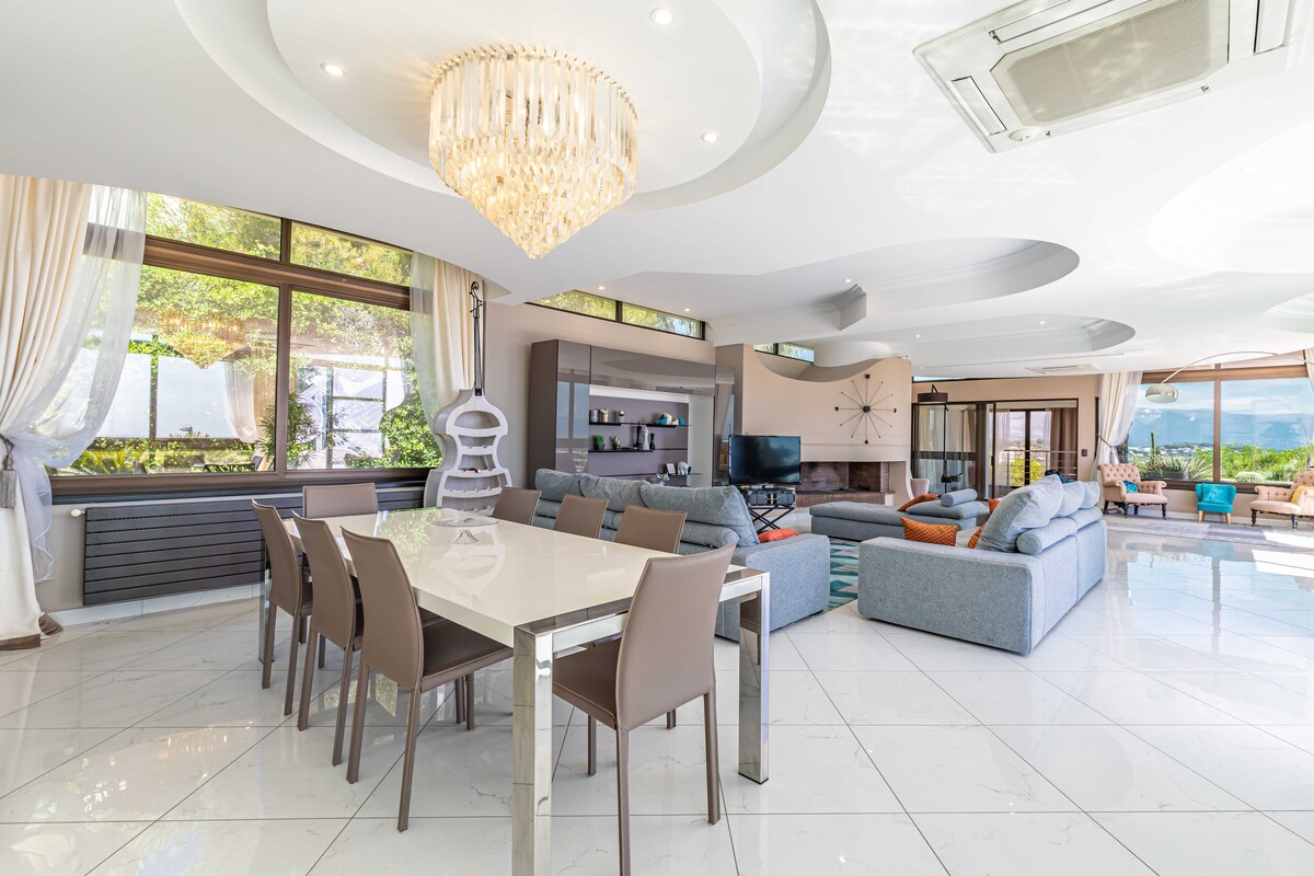 The Emmi Villa
