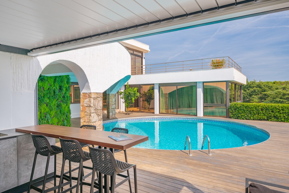 The Emmi Villa