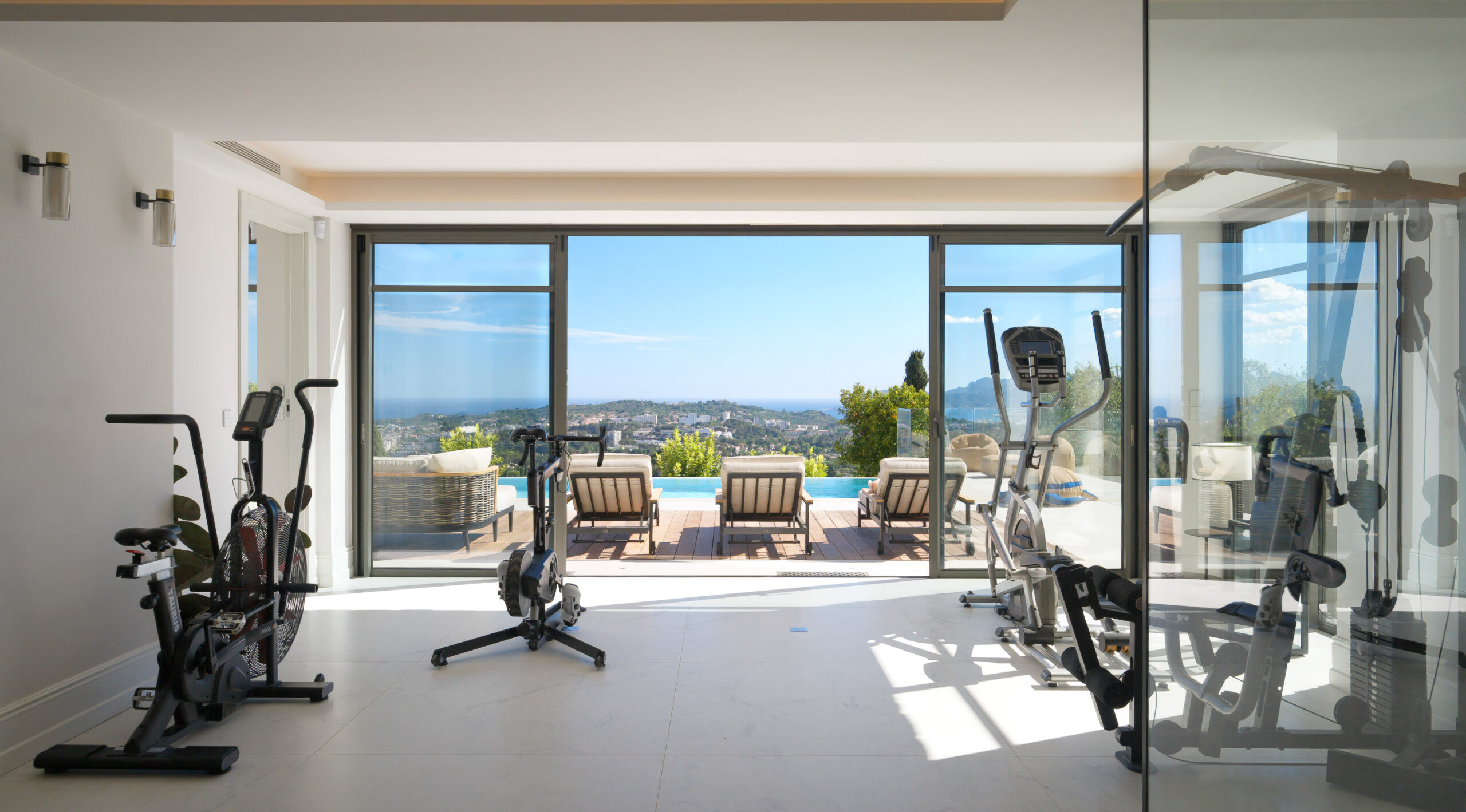 The Eagle Villa
