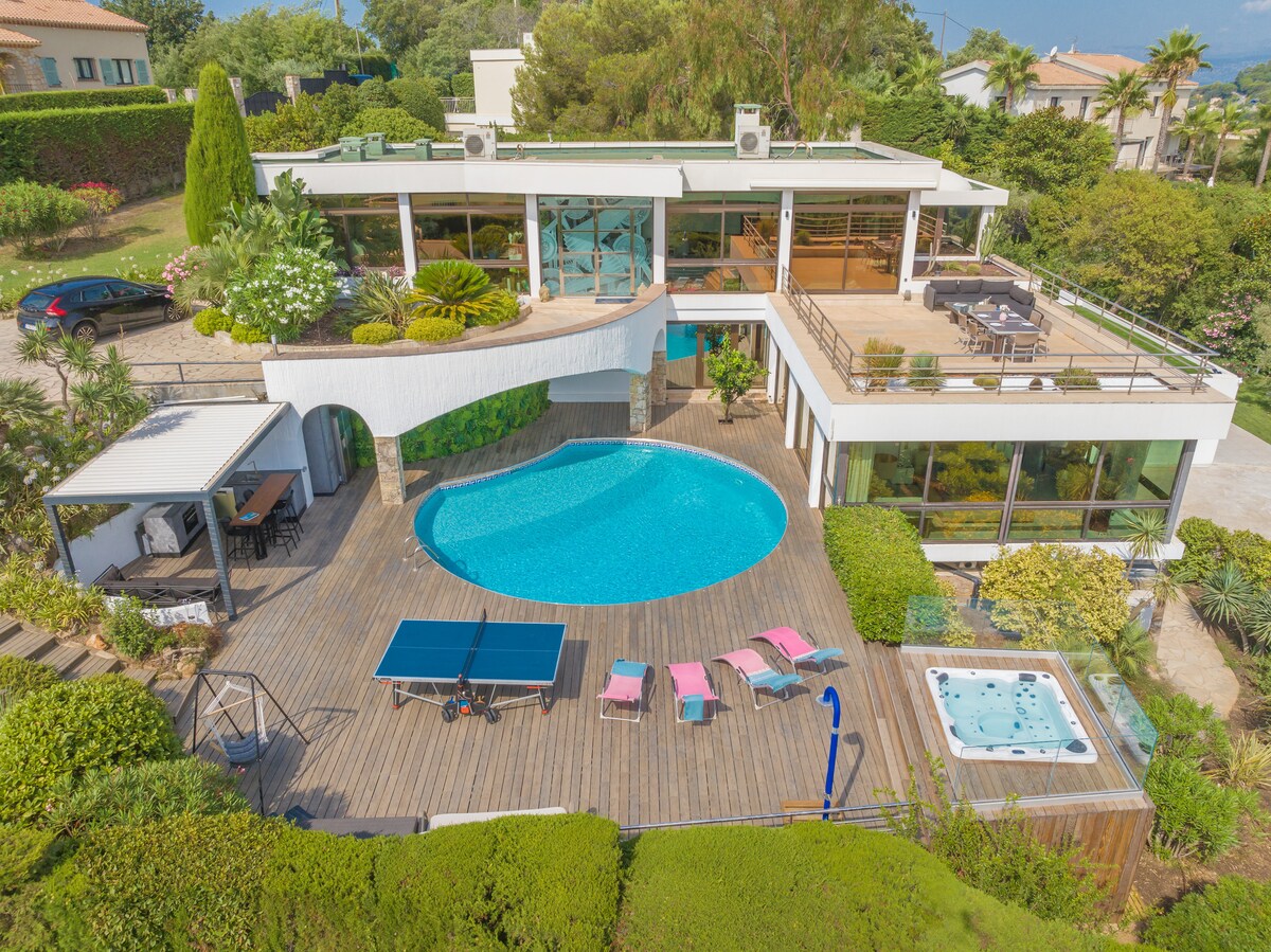 The Emmi Villa