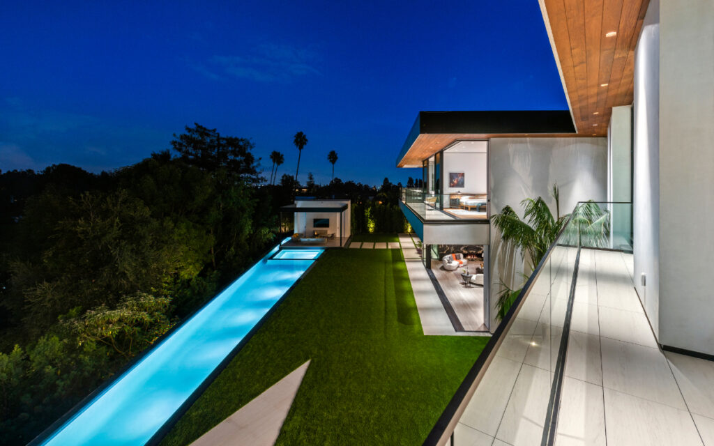 The Angelis Villa