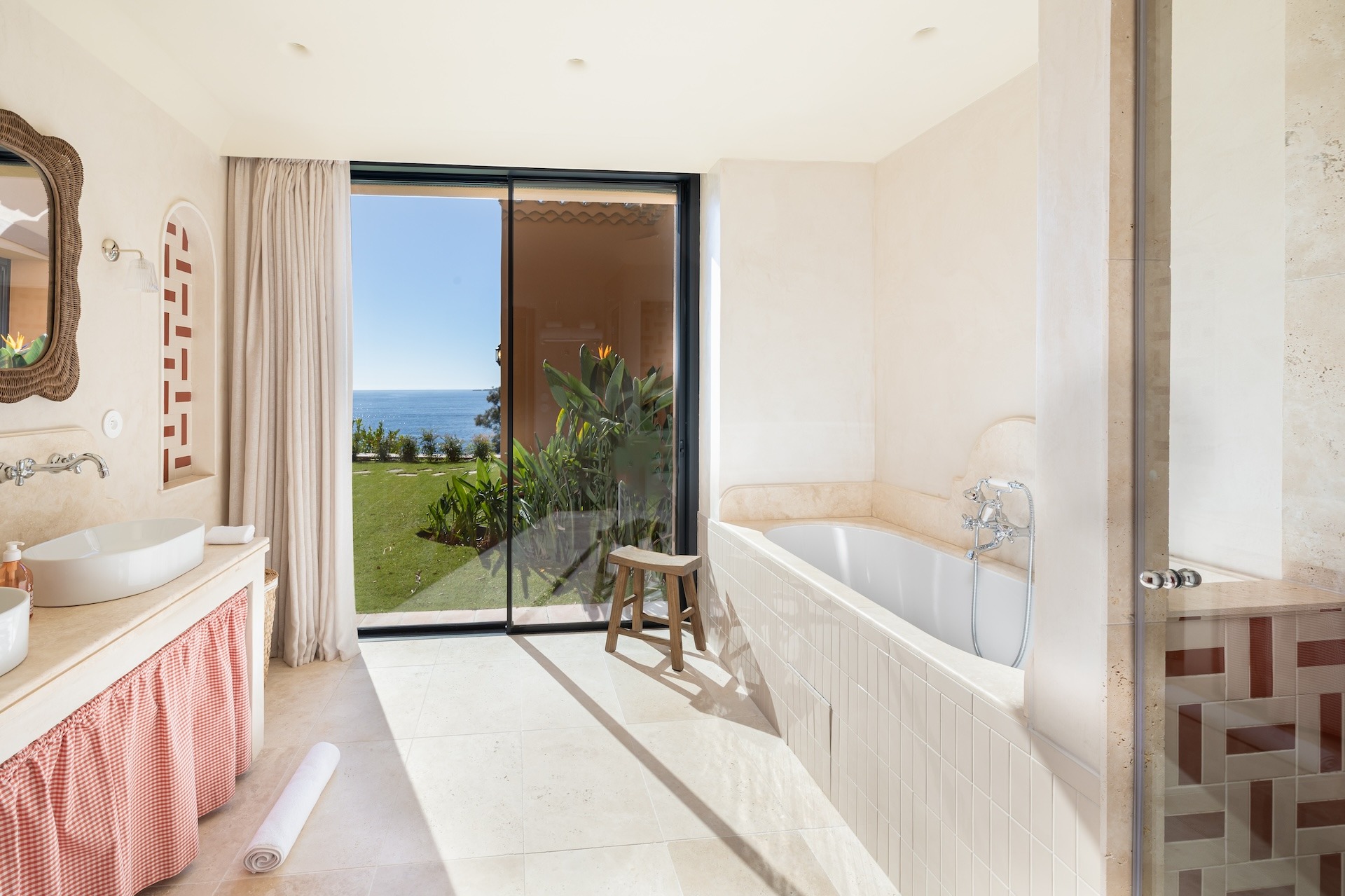 The Esquillon Estate