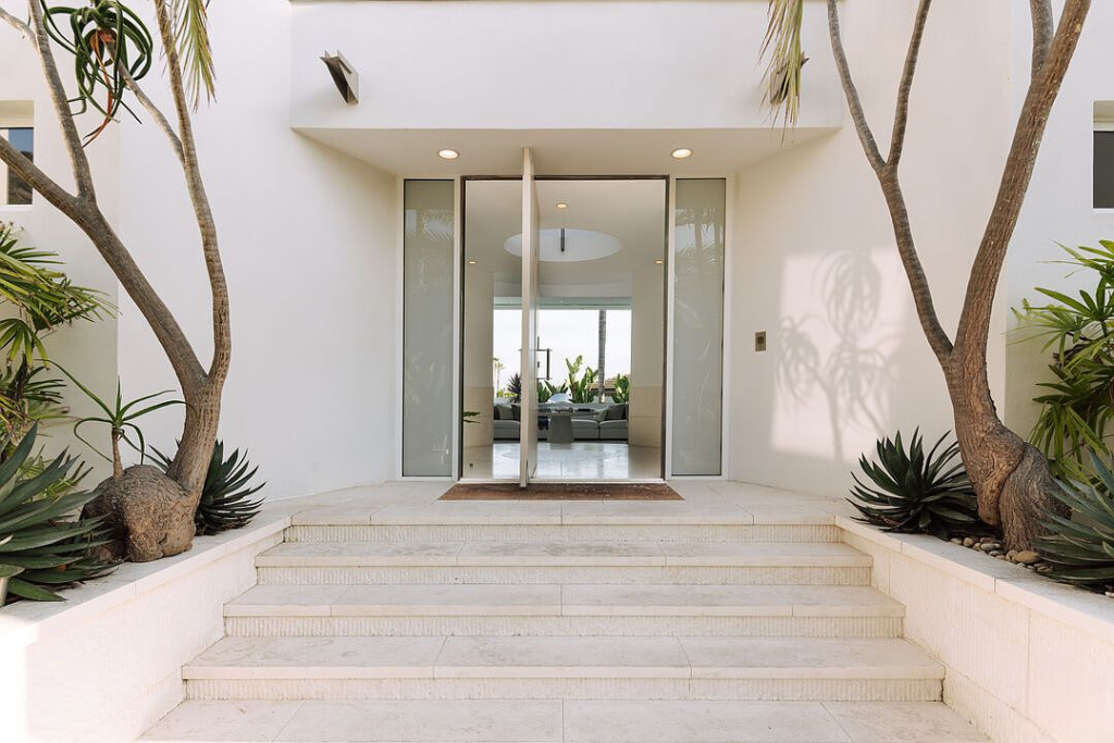 The Irvine Villa