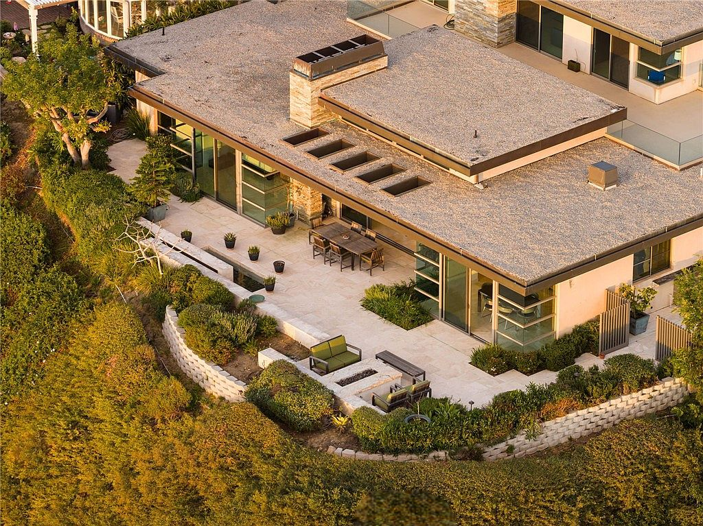 The Jada Villa