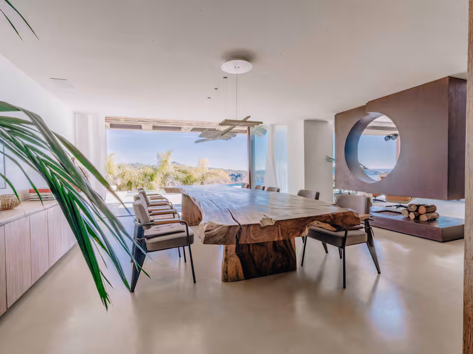The Calura Villa