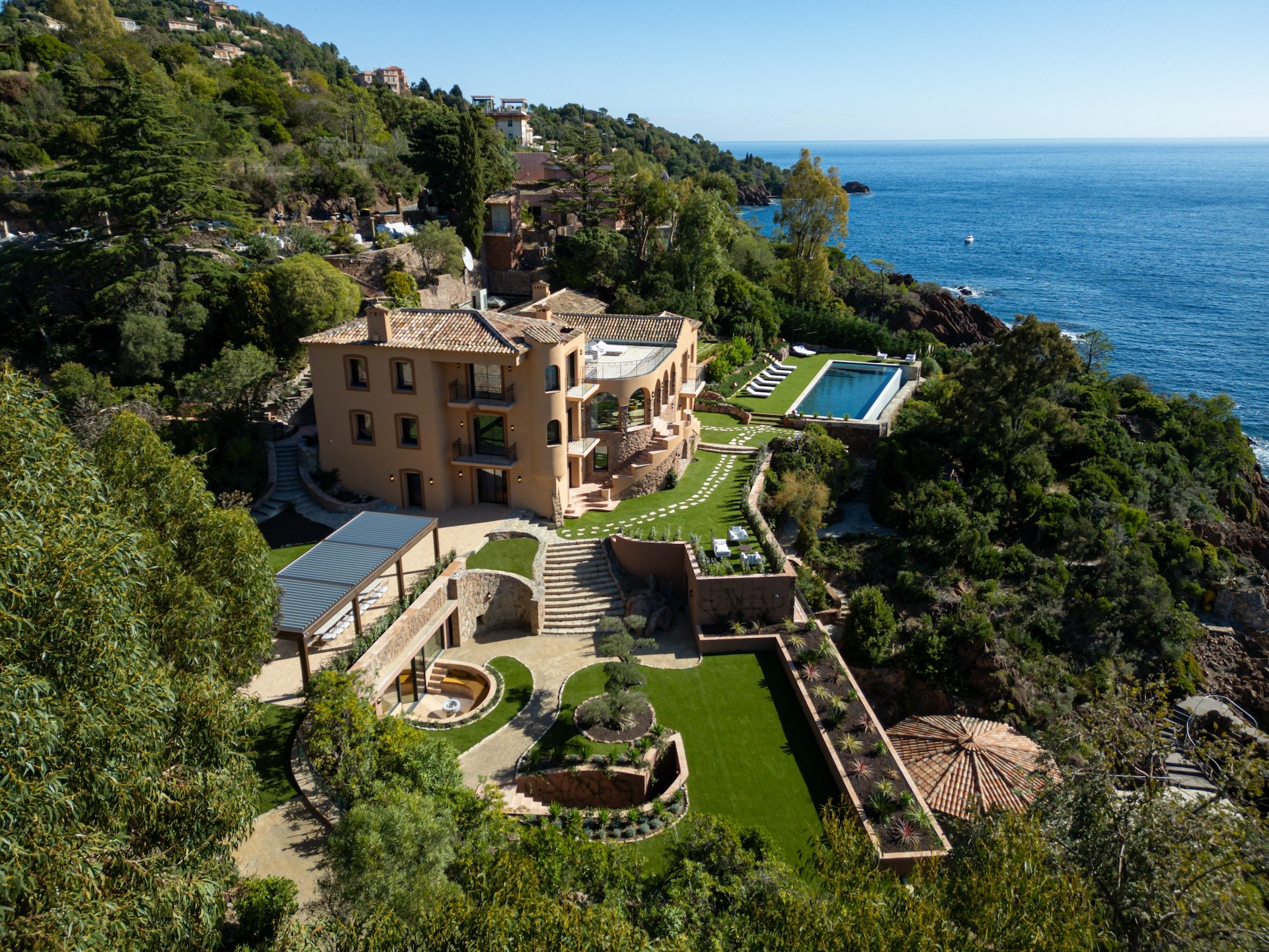 The Esquillon Estate