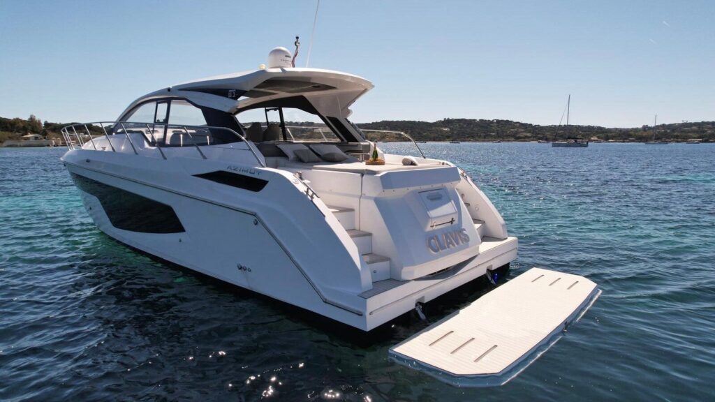 Azimut 51