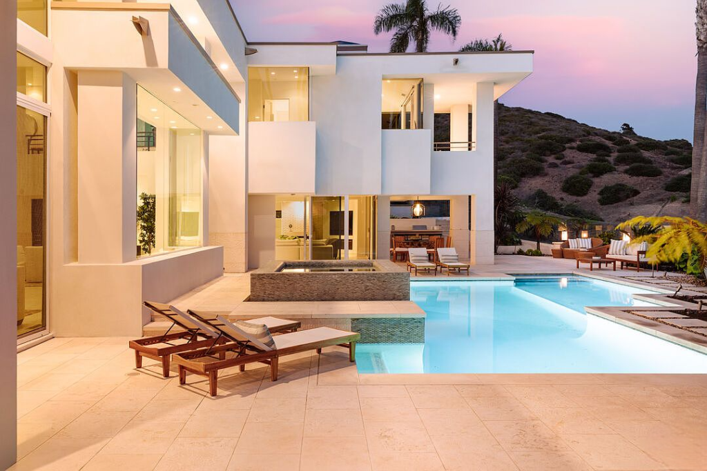 The Irvine Villa