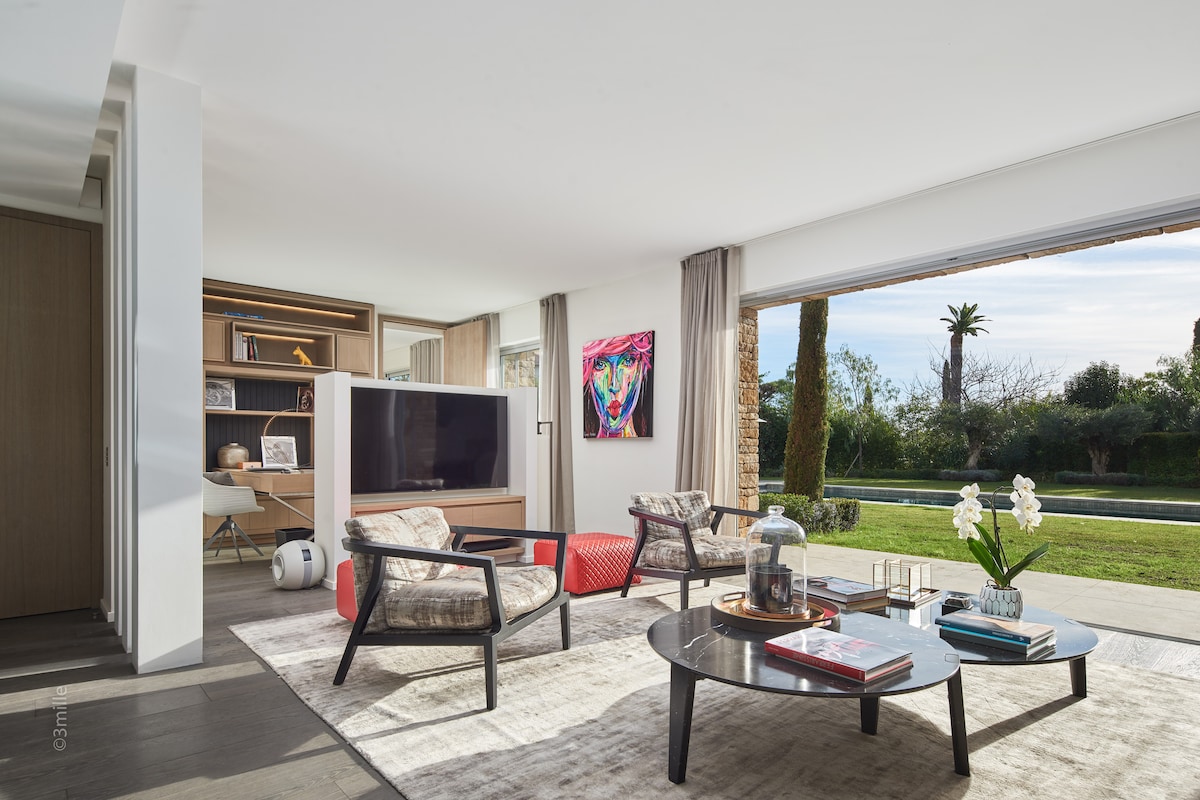 The Marina Villa