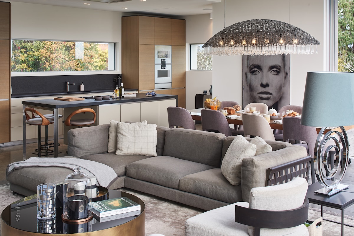 The Marina Villa