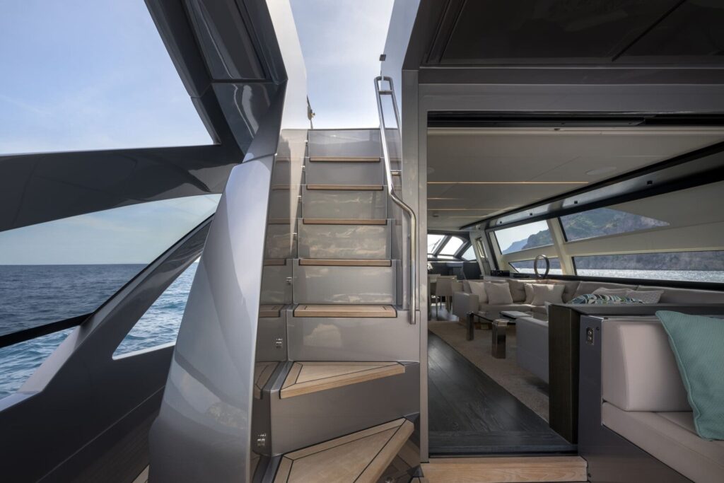 Pershing 9x