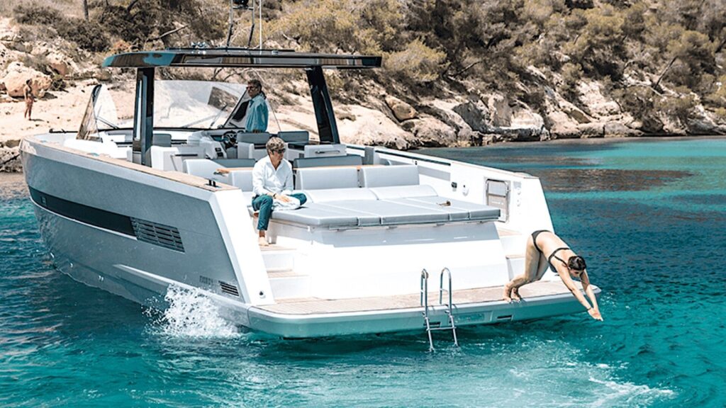 Fjord 52