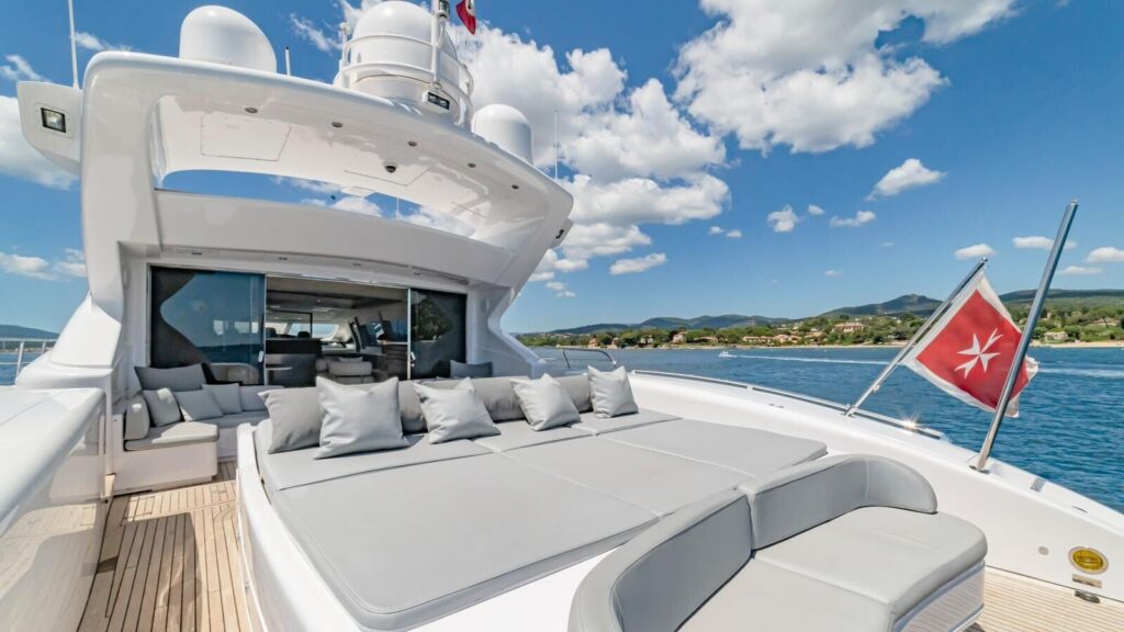 Mangusta 108 1