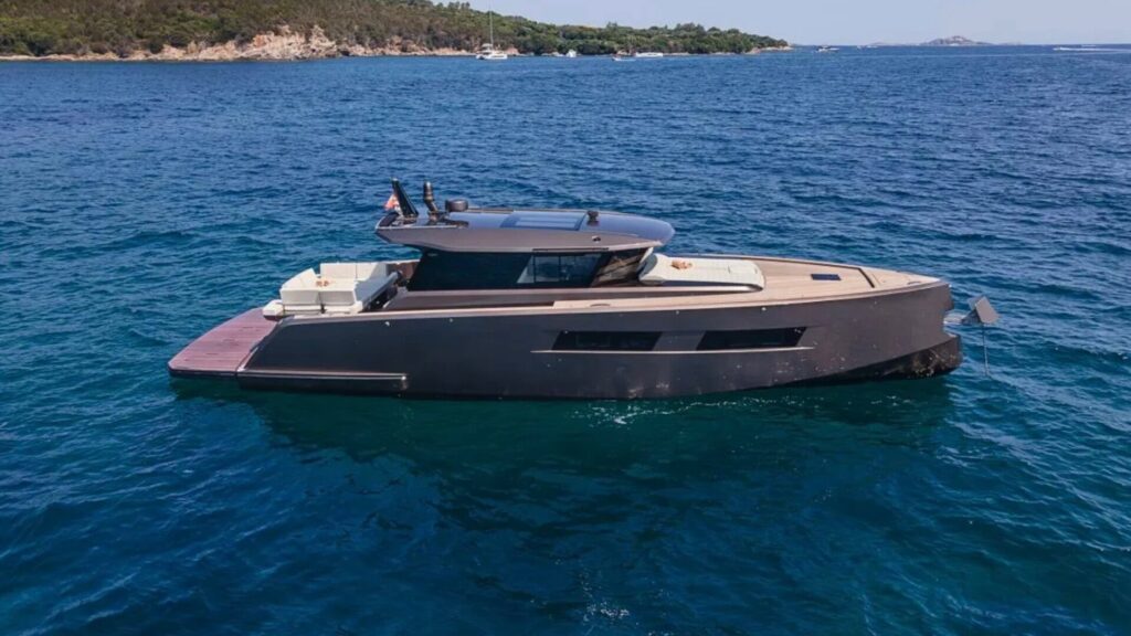 Pardo 52 Gt