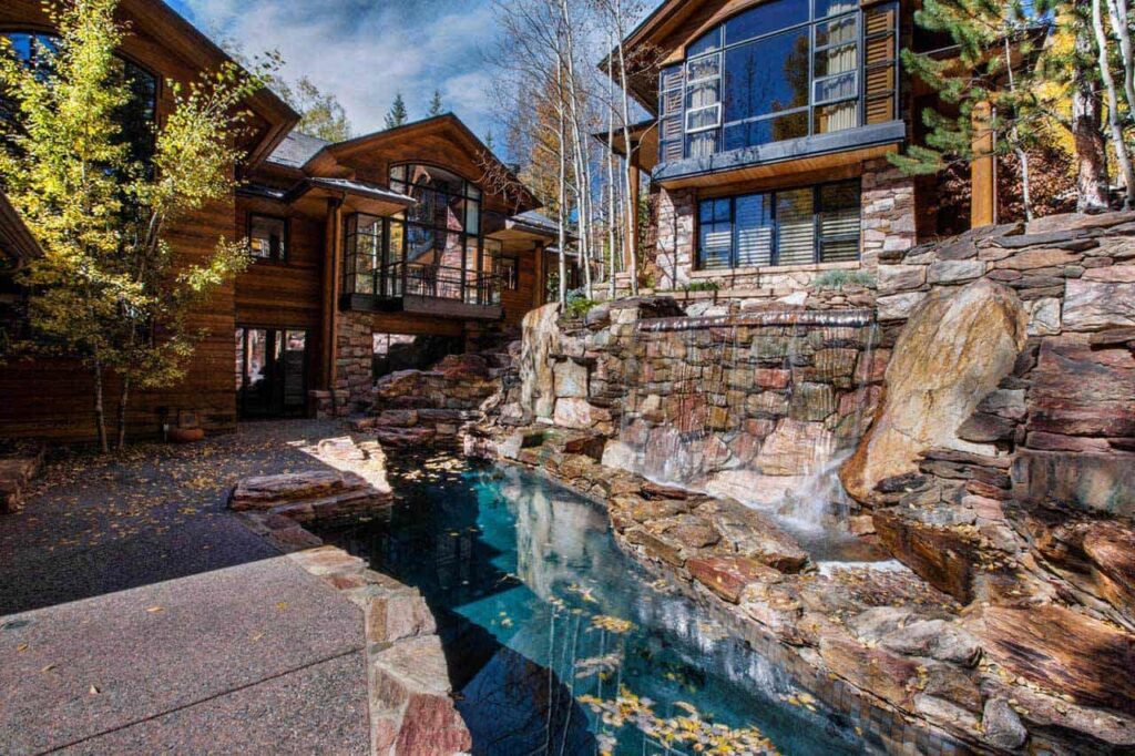 The Molly Chalet