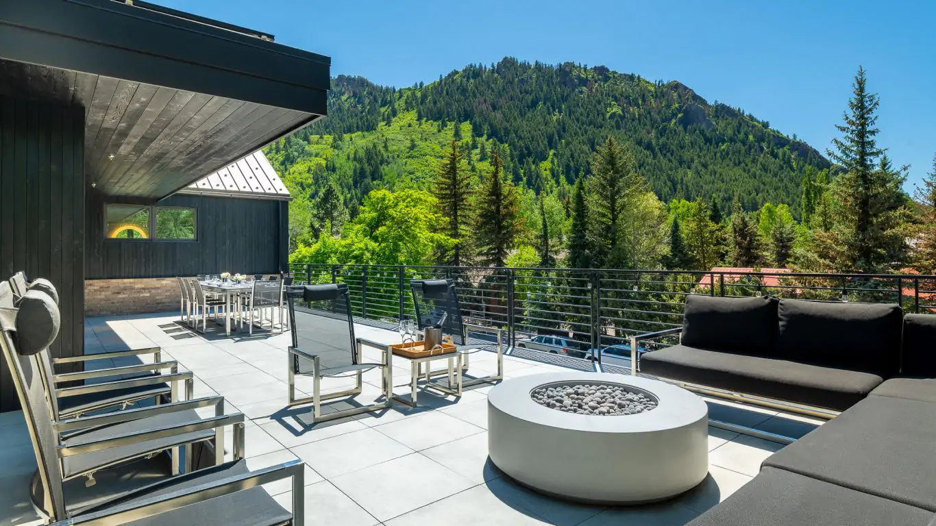 The Sarina Chalet
