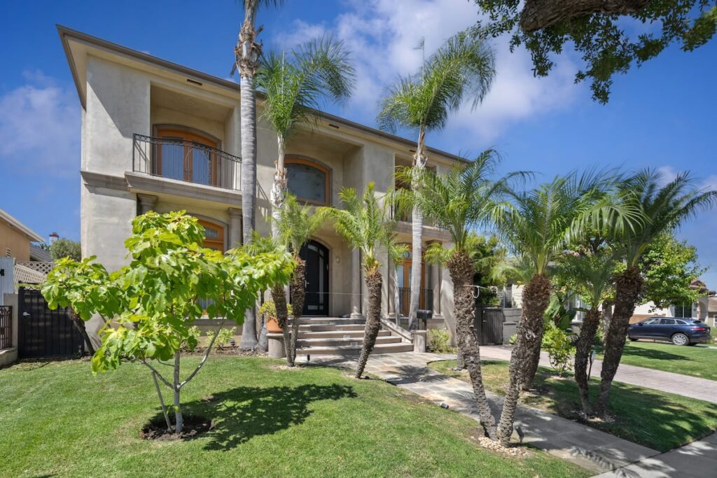 The Crestae Villa