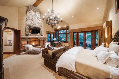 Bedroom 9