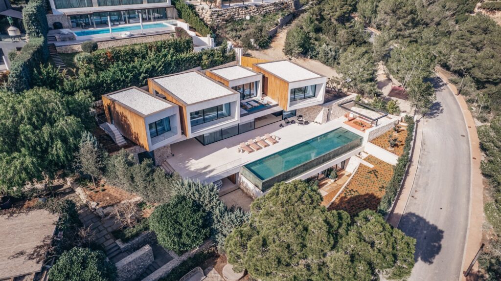 The Zooma Villa