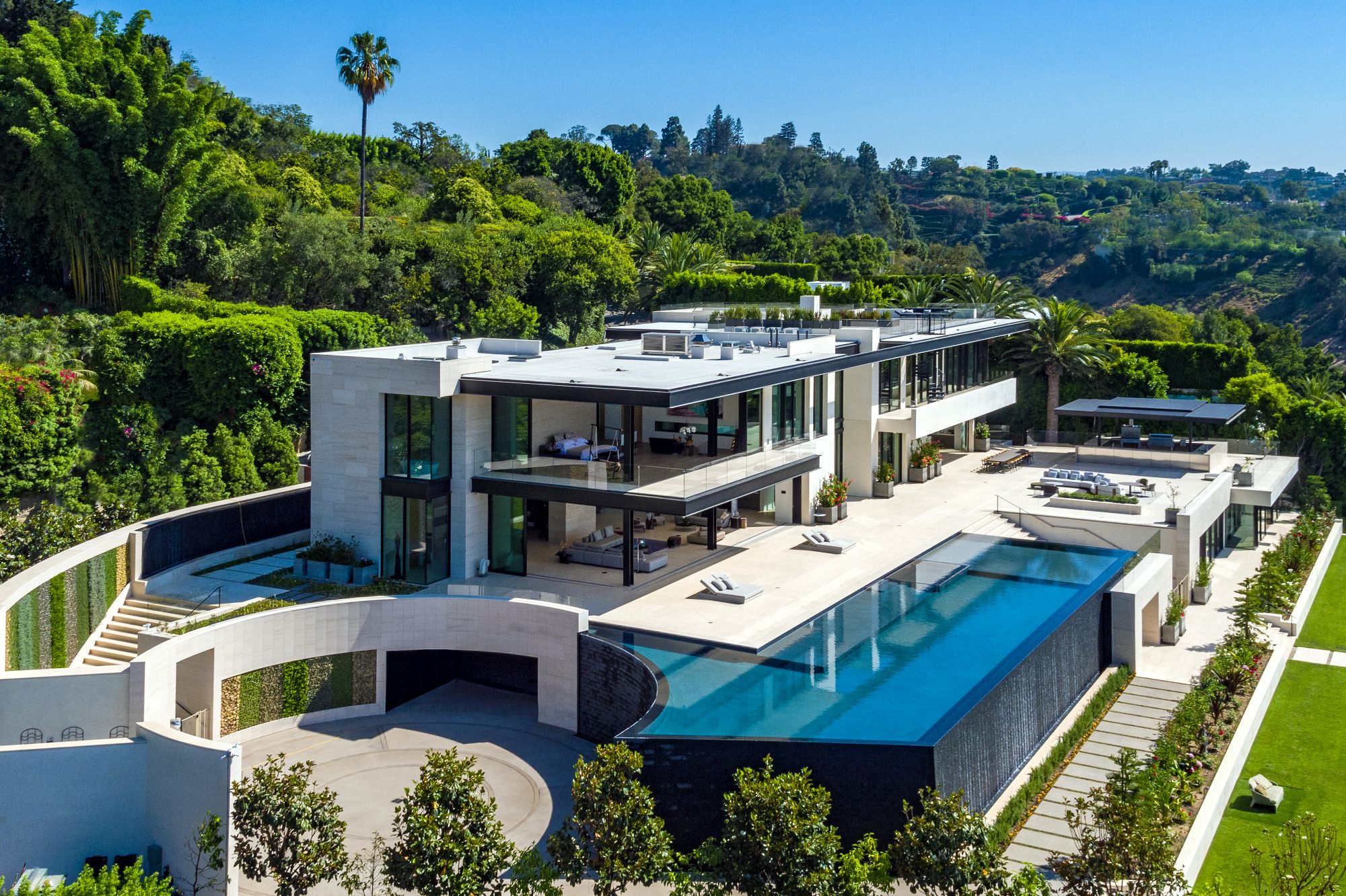 The Biene Villa