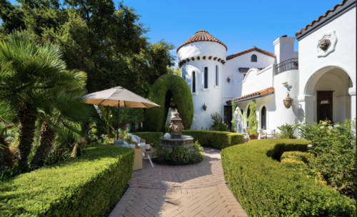 The Laroca Villa