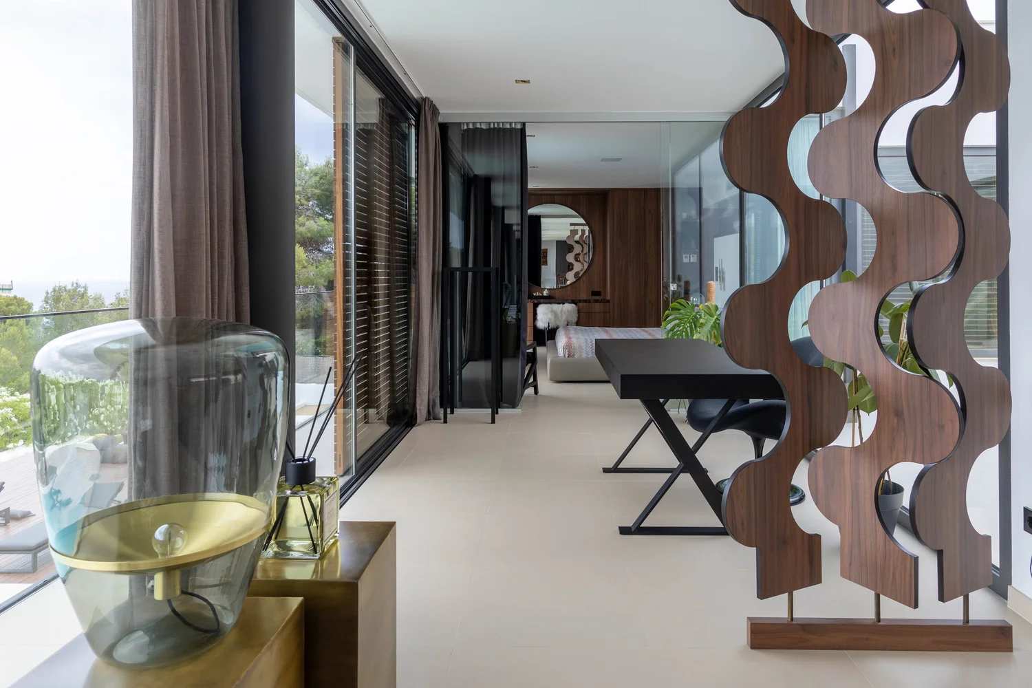The Lunna Villa